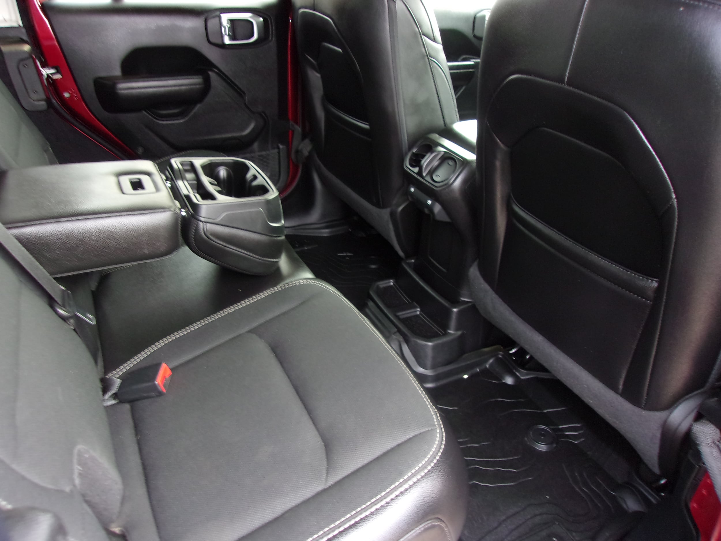 2021 Jeep Wrangler Unlimited Freedom - Photo 14