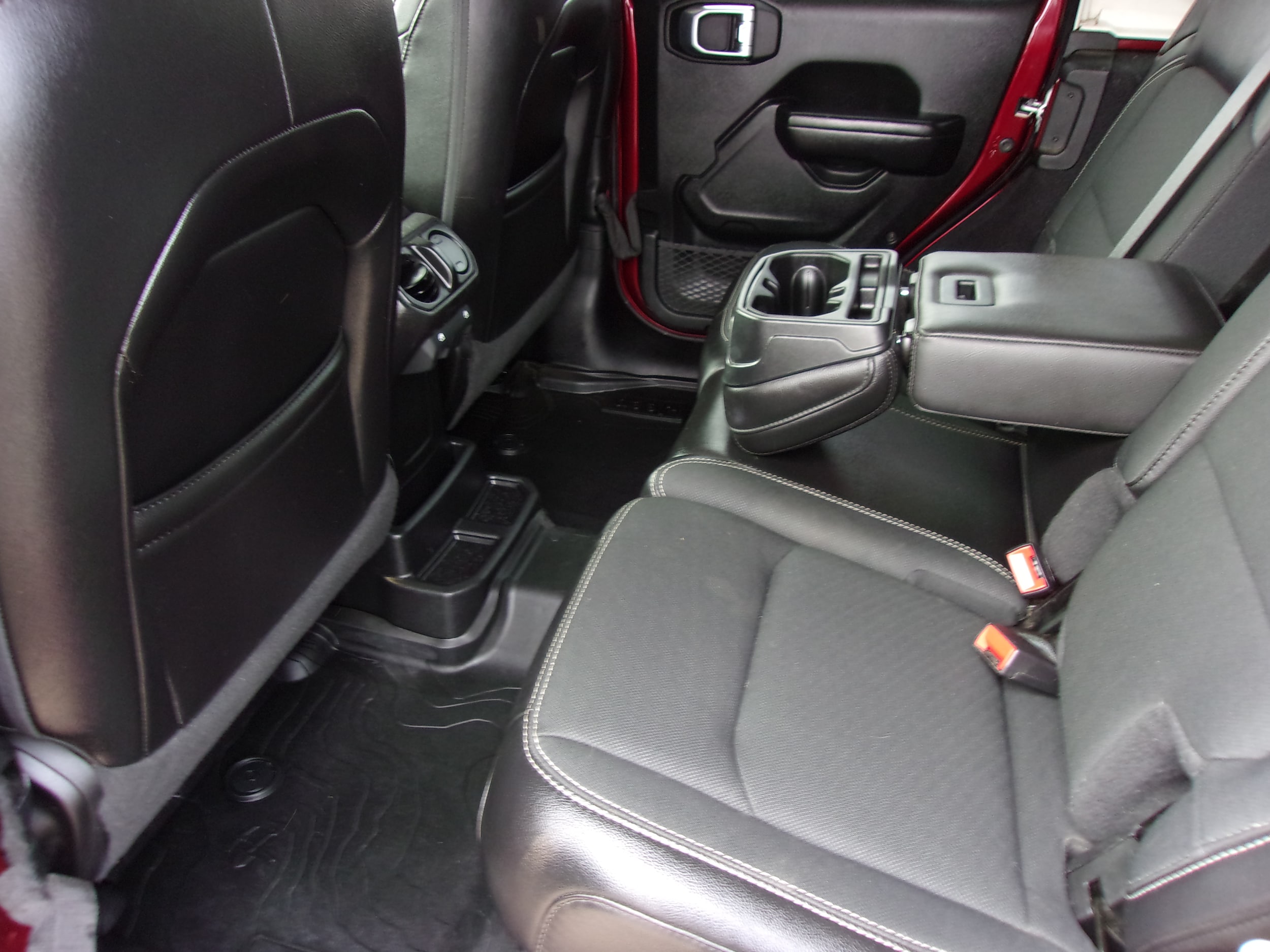 2021 Jeep Wrangler Unlimited Freedom - Photo 12