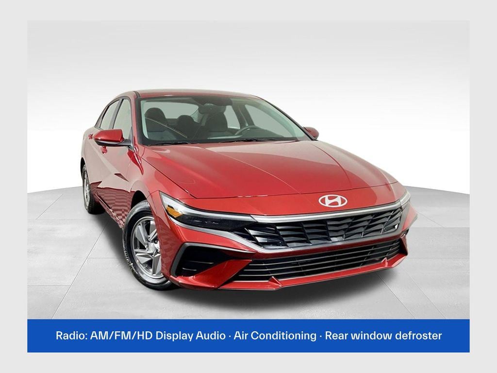2025 Hyundai Elantra SE