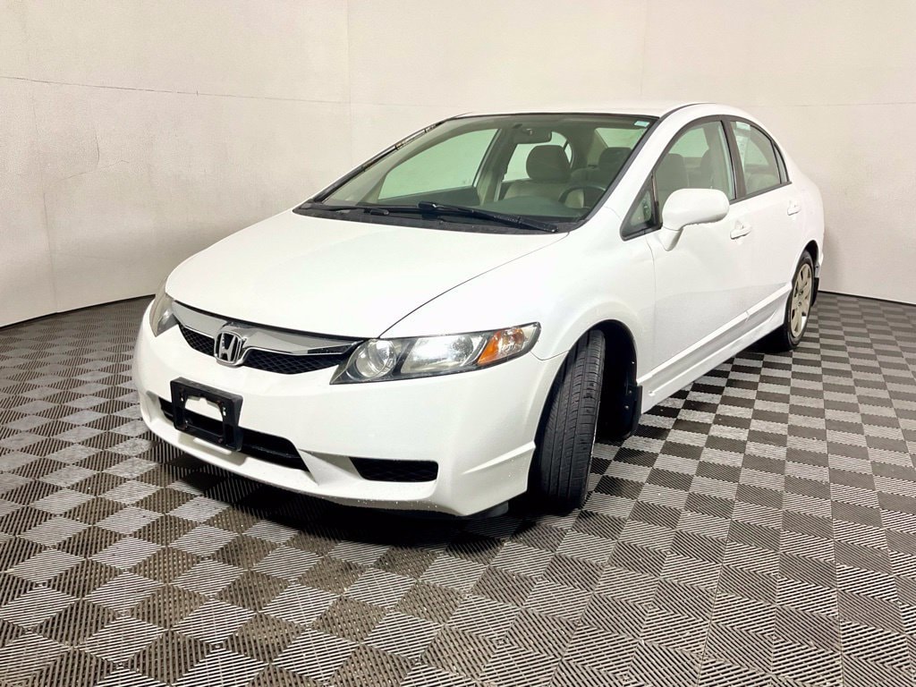 Used 2011 Honda Civic LX with VIN 19XFA1F52BE032359 for sale in Athens, OH