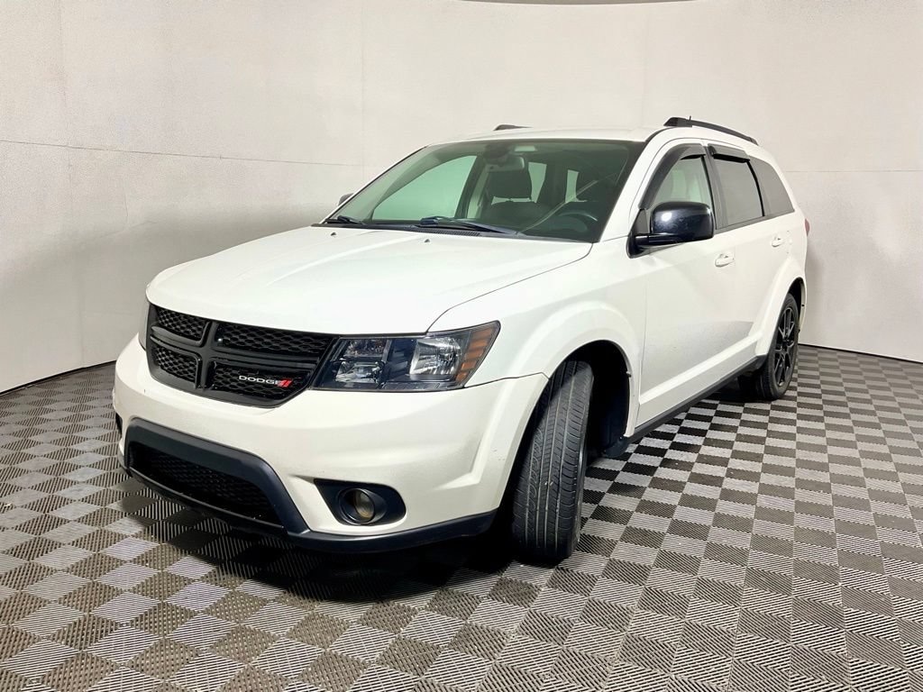 Used 2019 Dodge Journey SE SE AWD