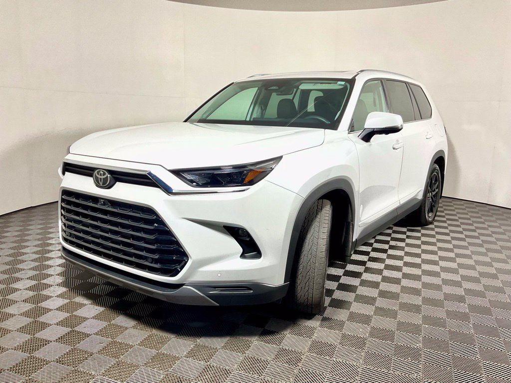 Used 2025 Toyota Grand Highlander Hybrid XLE Hybrid XLE AWD