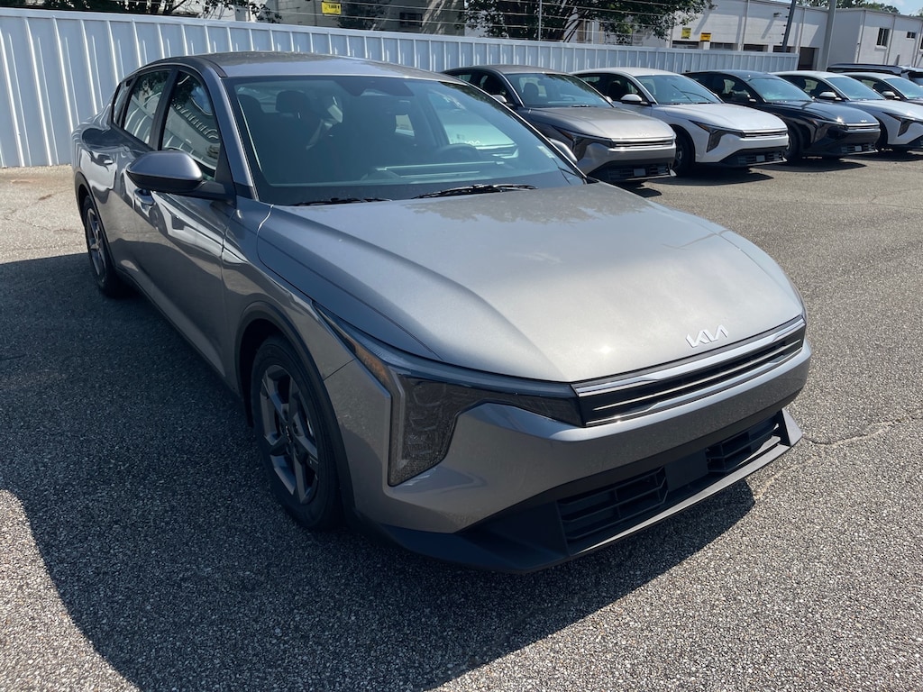 New 2026 Kia K4 LXS LXS Sedan