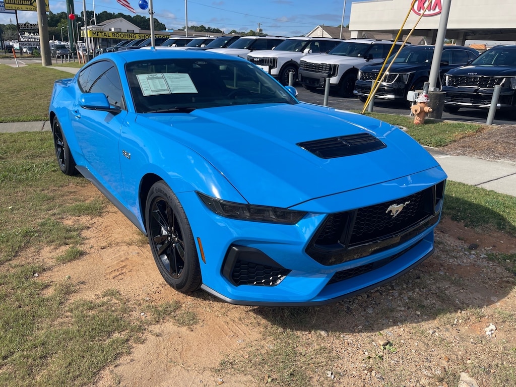 Used 2025 Ford Mustang Coupe