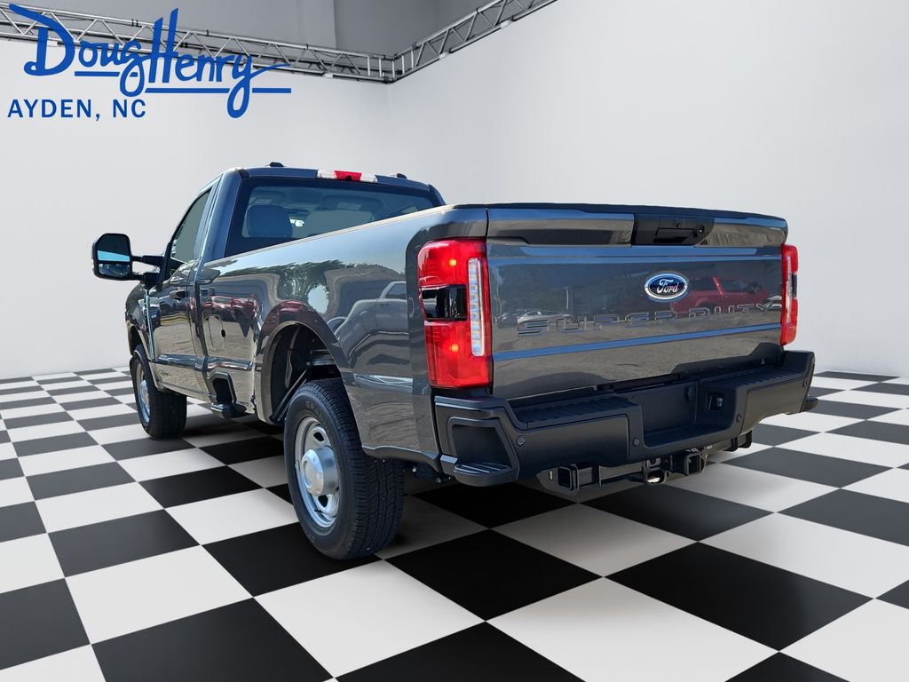 2025 Ford F-350 Super Duty XL - Photo 3