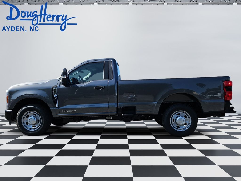 2025 Ford F-350 Super Duty XL - Photo 2
