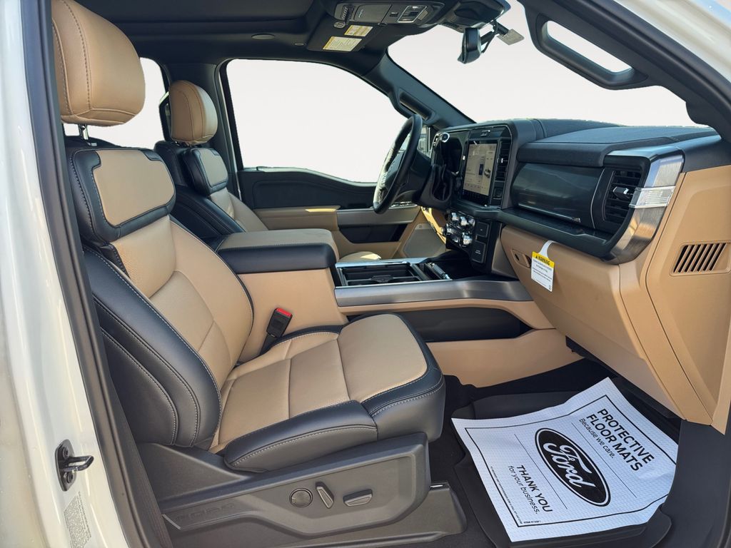 2025 Ford F-250 Super Duty Lariat - Photo 14