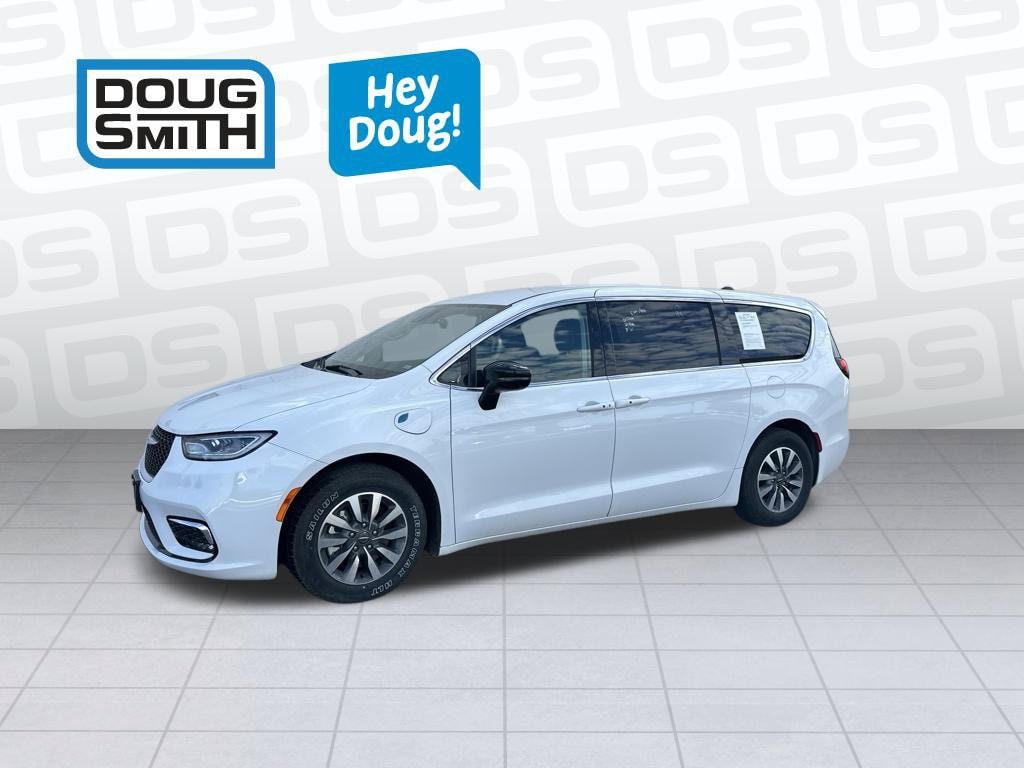 2024 Chrysler Pacifica