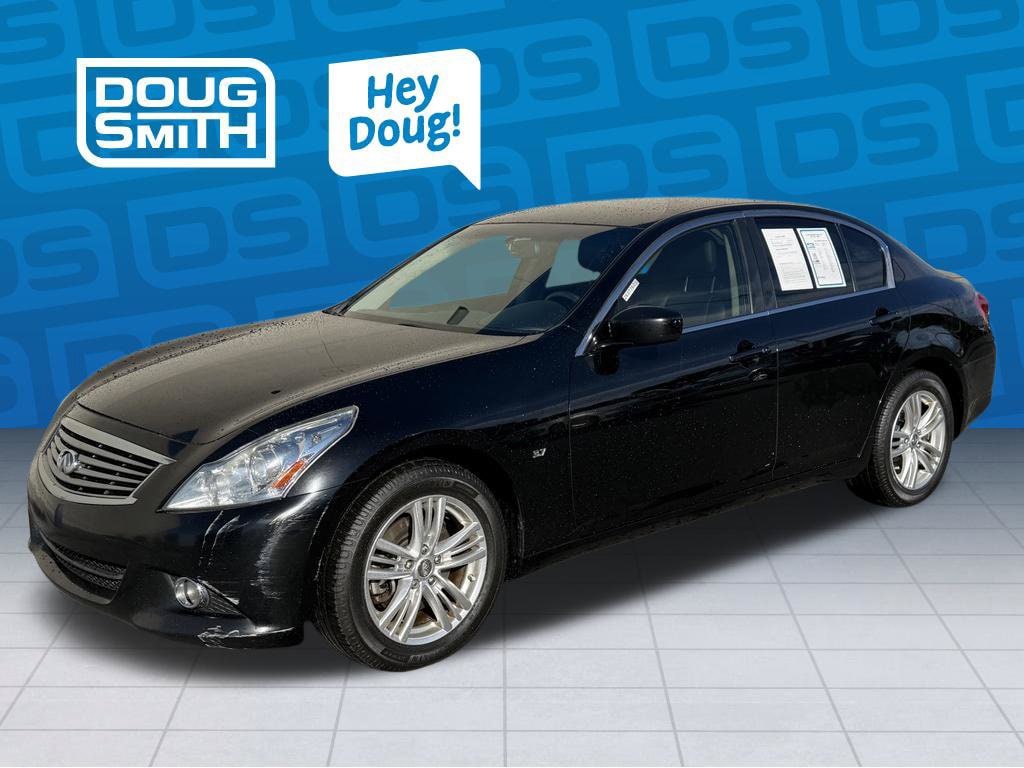 2015 INFINITI Q40