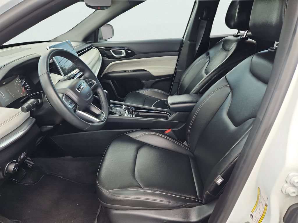 2025 Jeep Compass Limited - Photo 31