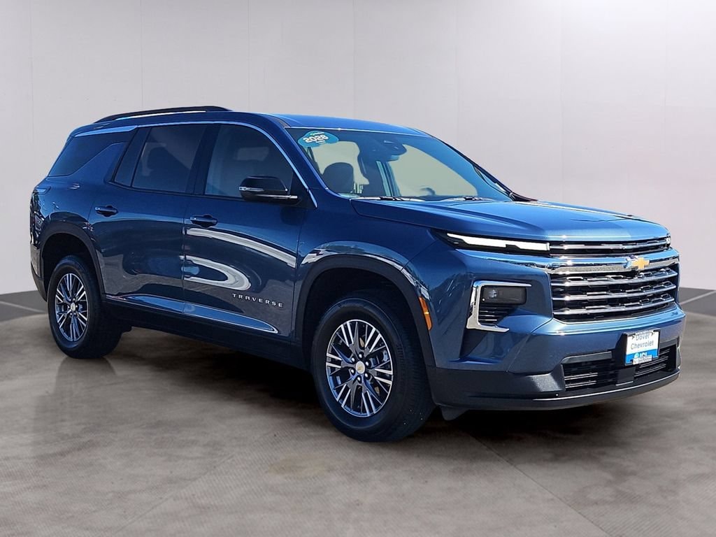 Used 2026 Chevrolet Traverse LT SUV