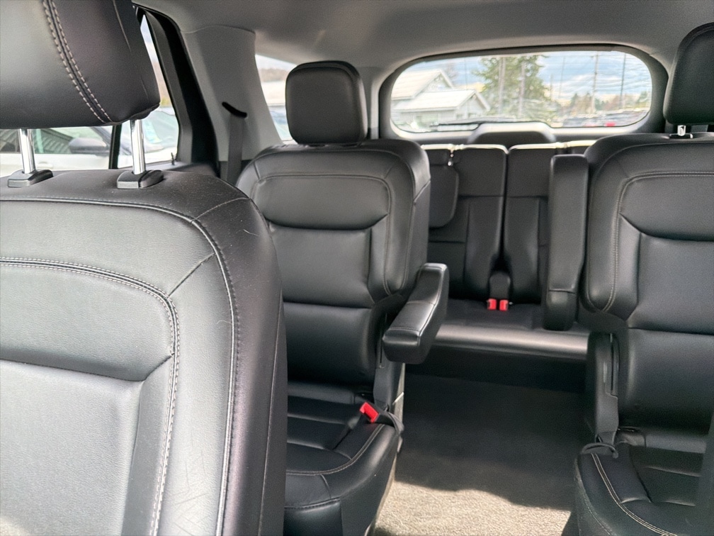 2022 Ford Explorer XLT - Photo 13
