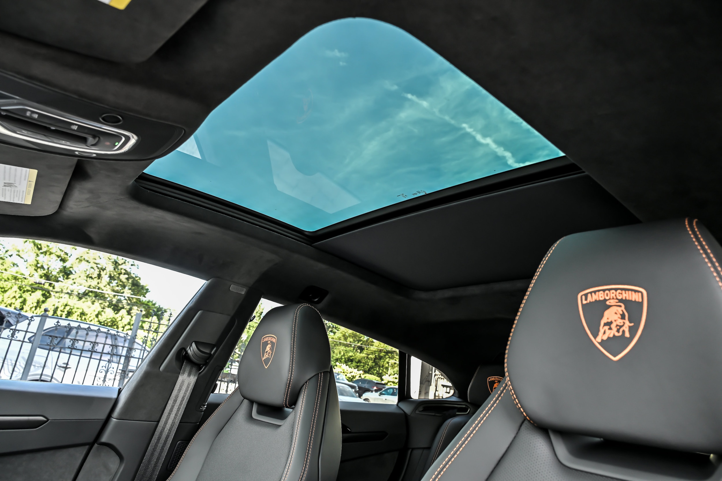 2026 Lamborghini Urus SE - Photo 22