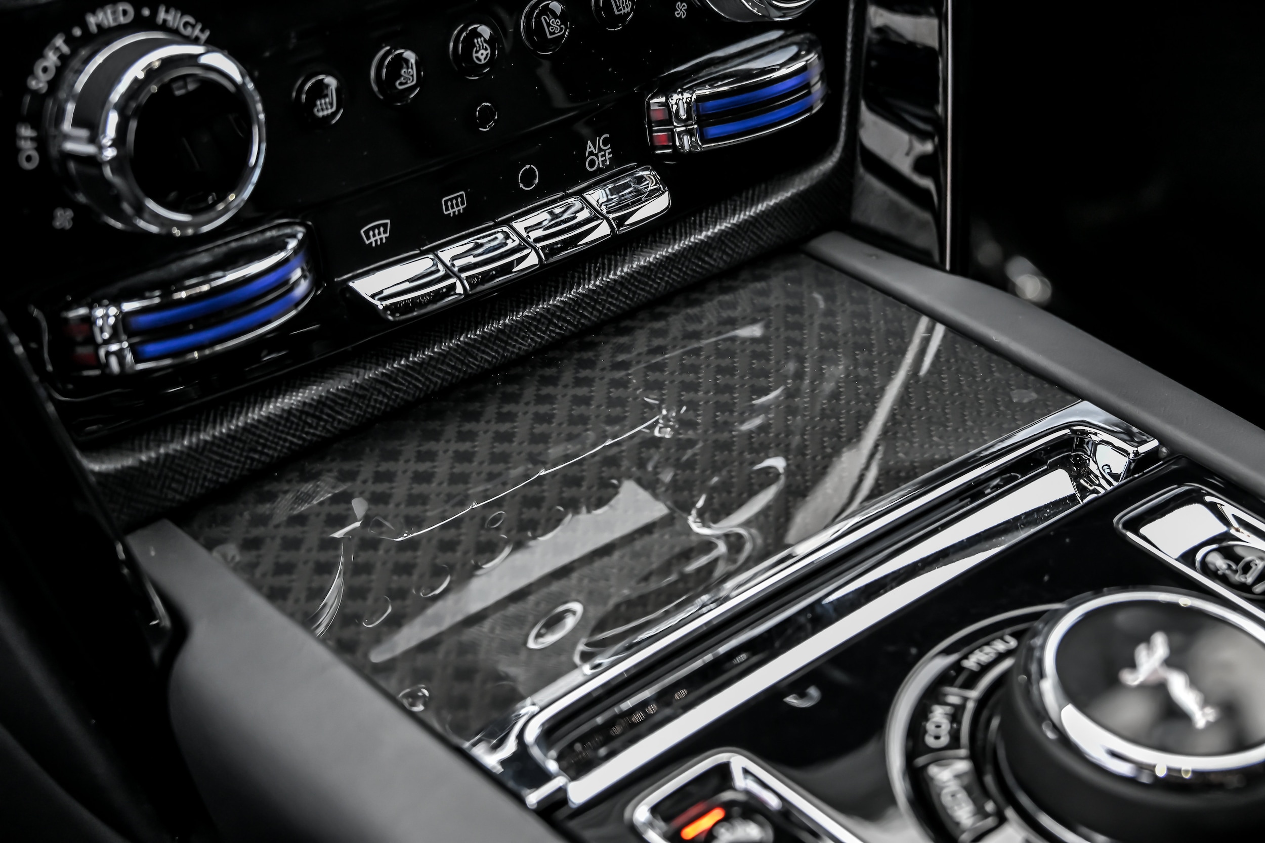 2024 Rolls-Royce Cullinan Black Badge - Photo 42