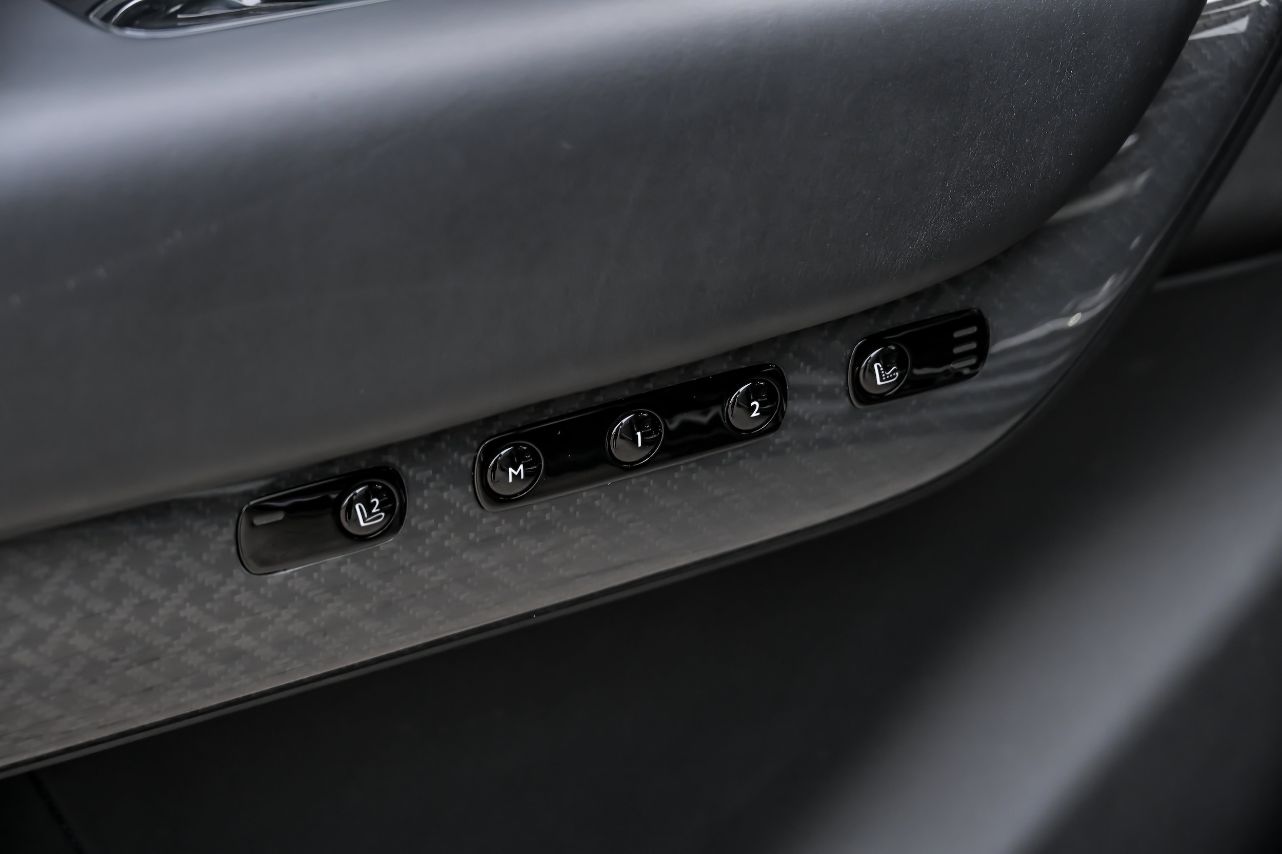 2024 Rolls-Royce Cullinan Black Badge - Photo 19
