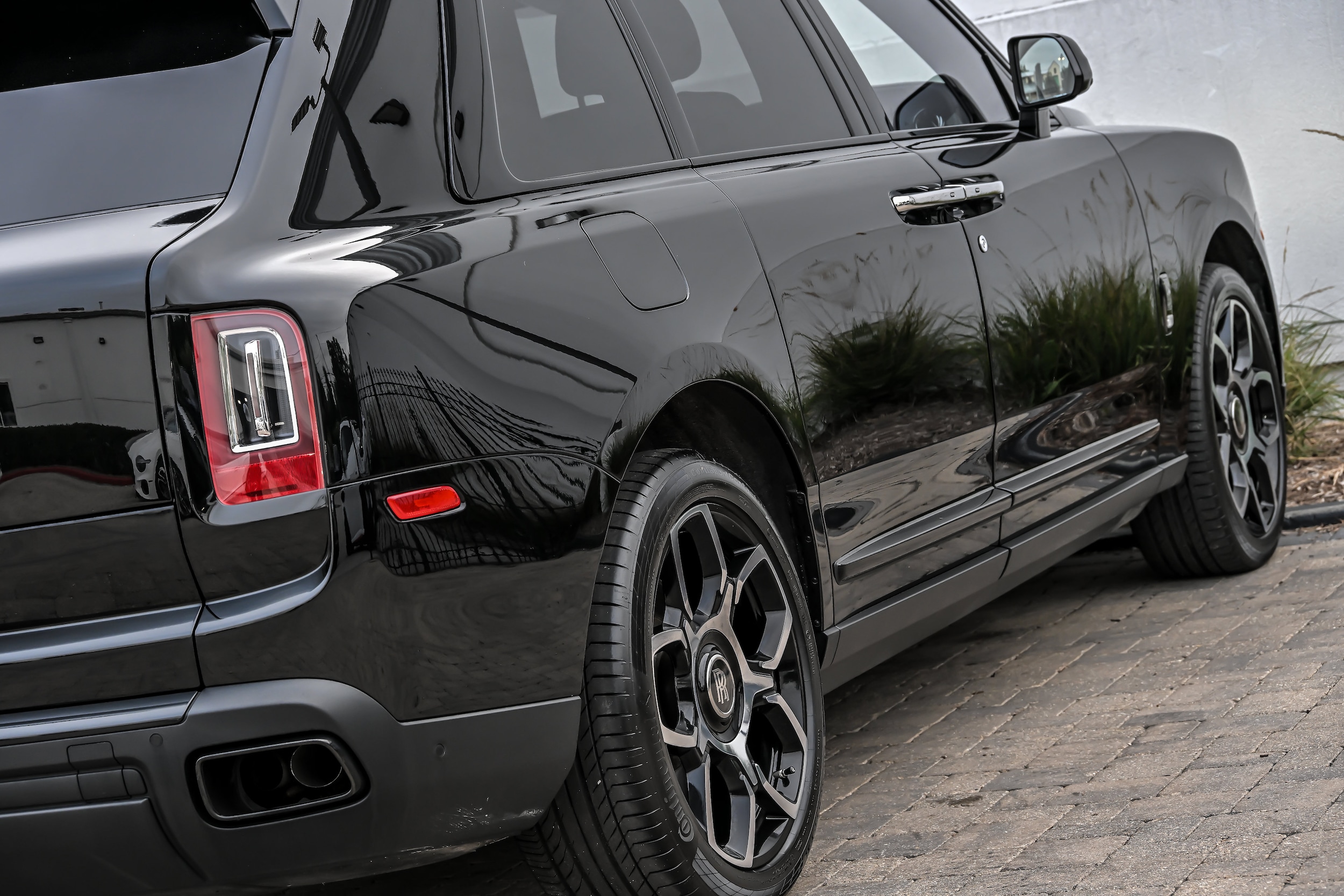 2024 Rolls-Royce Cullinan Black Badge - Photo 8