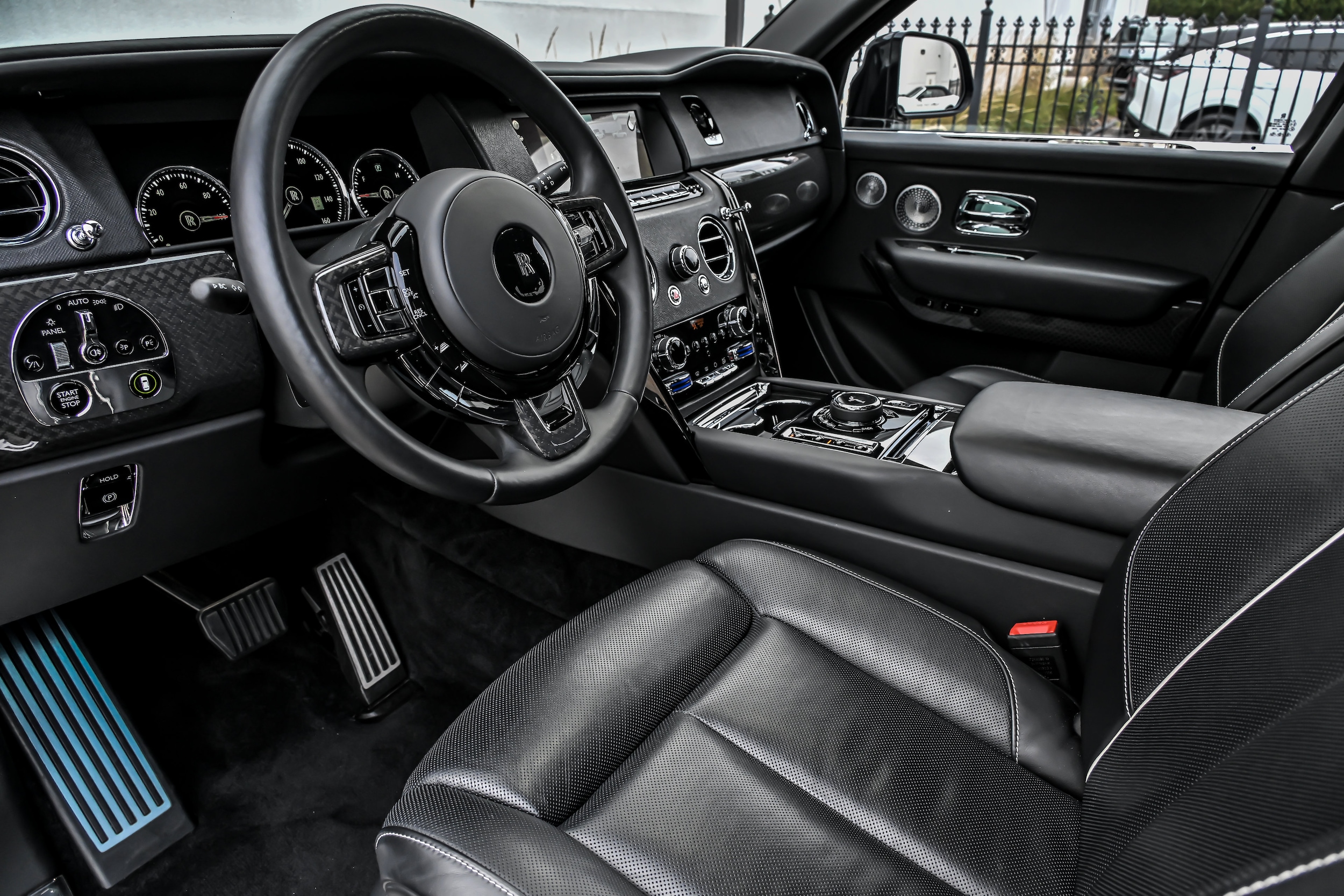 2024 Rolls-Royce Cullinan Black Badge - Photo 22