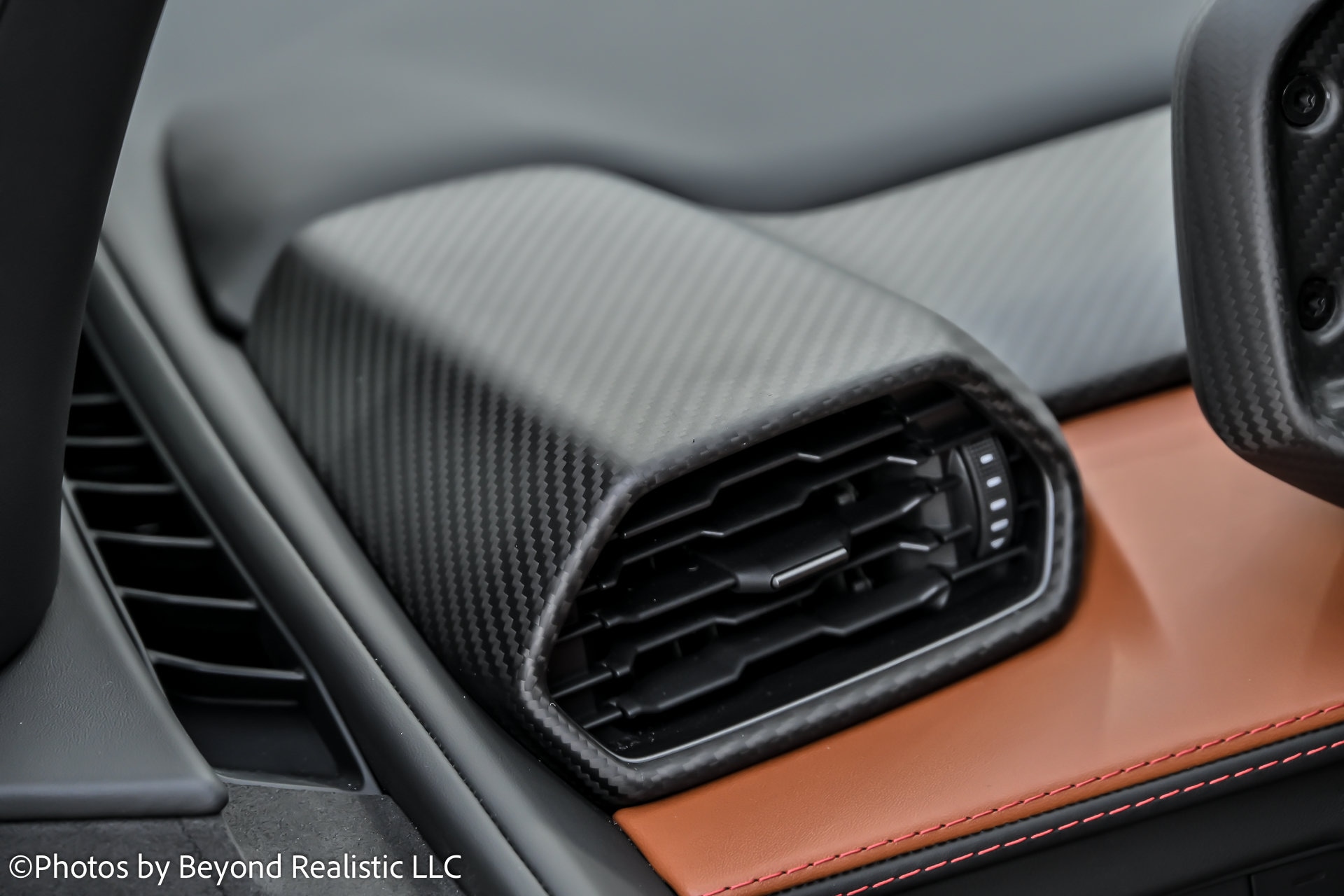 2026 Lamborghini Revuelto Base - Photo 28