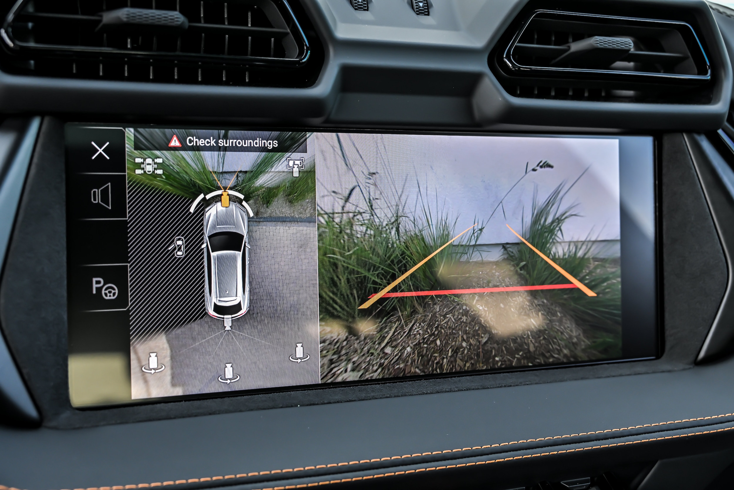 2026 Lamborghini Urus SE - Photo 35