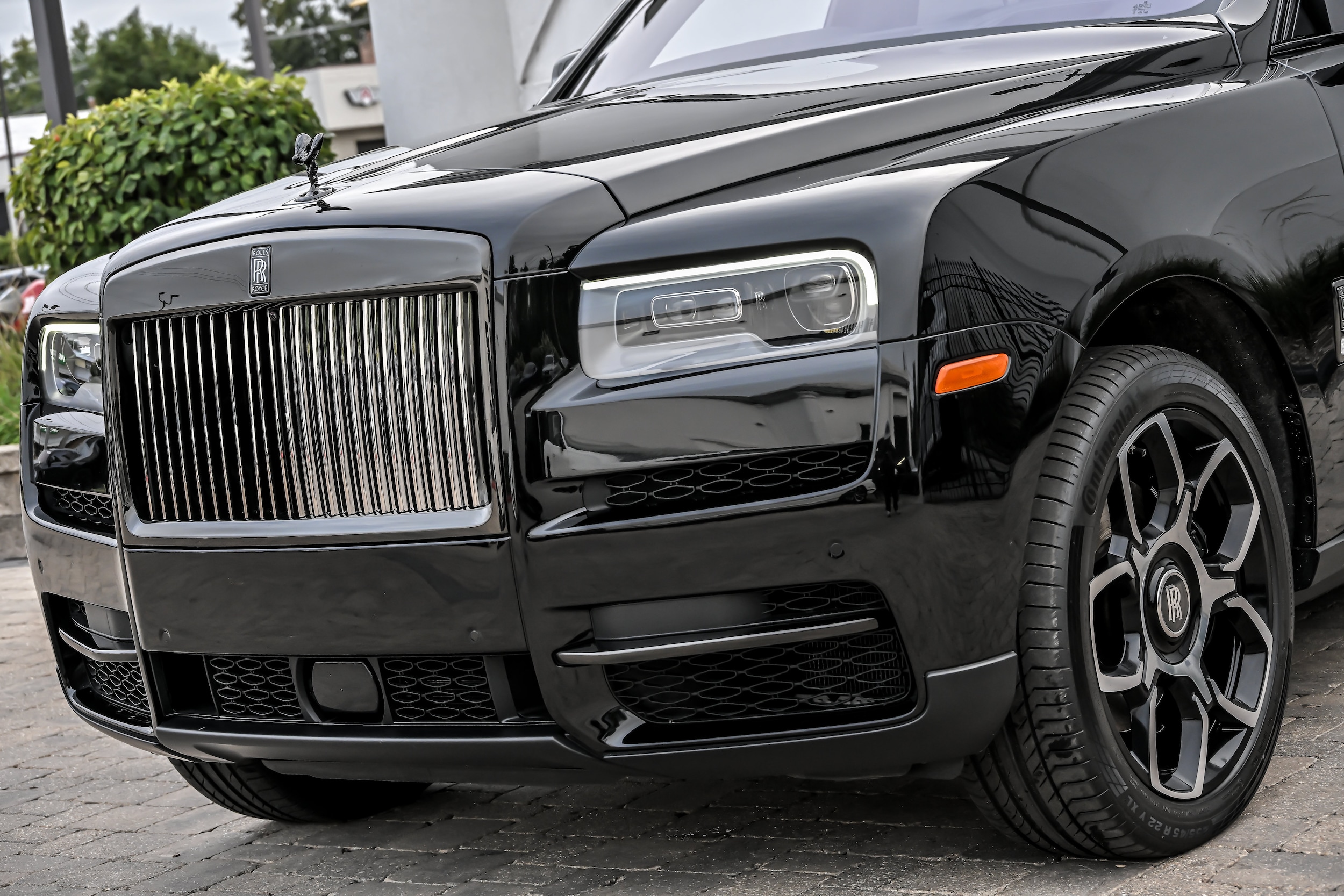 2024 Rolls-Royce Cullinan Black Badge - Photo 11