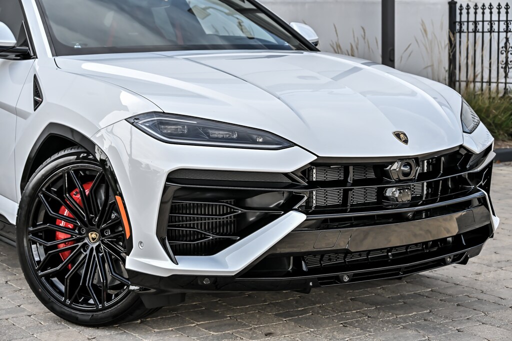 New 2026 Lamborghini Urus SE SE AWD
