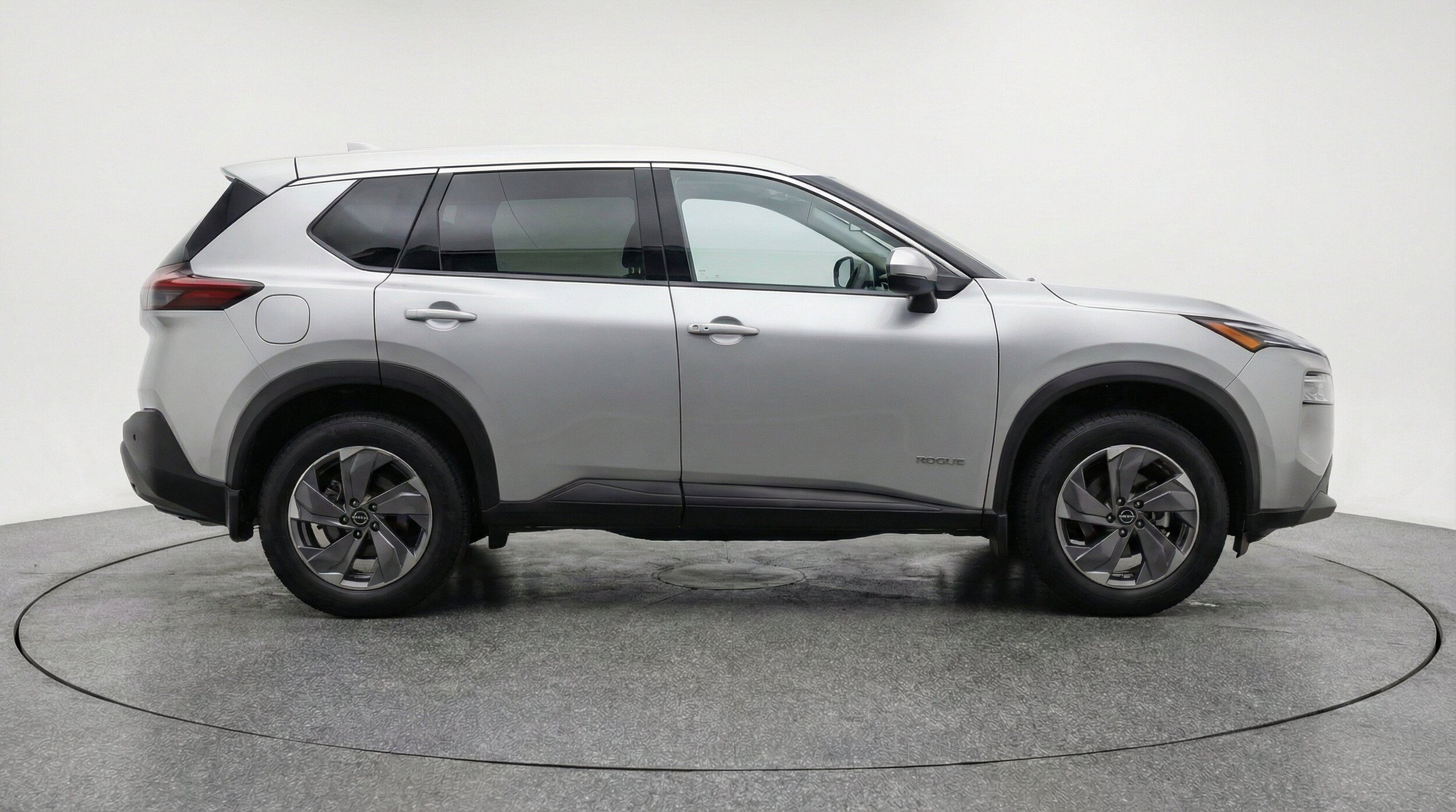 Thumbnail: 2025 Nissan Rogue - 10