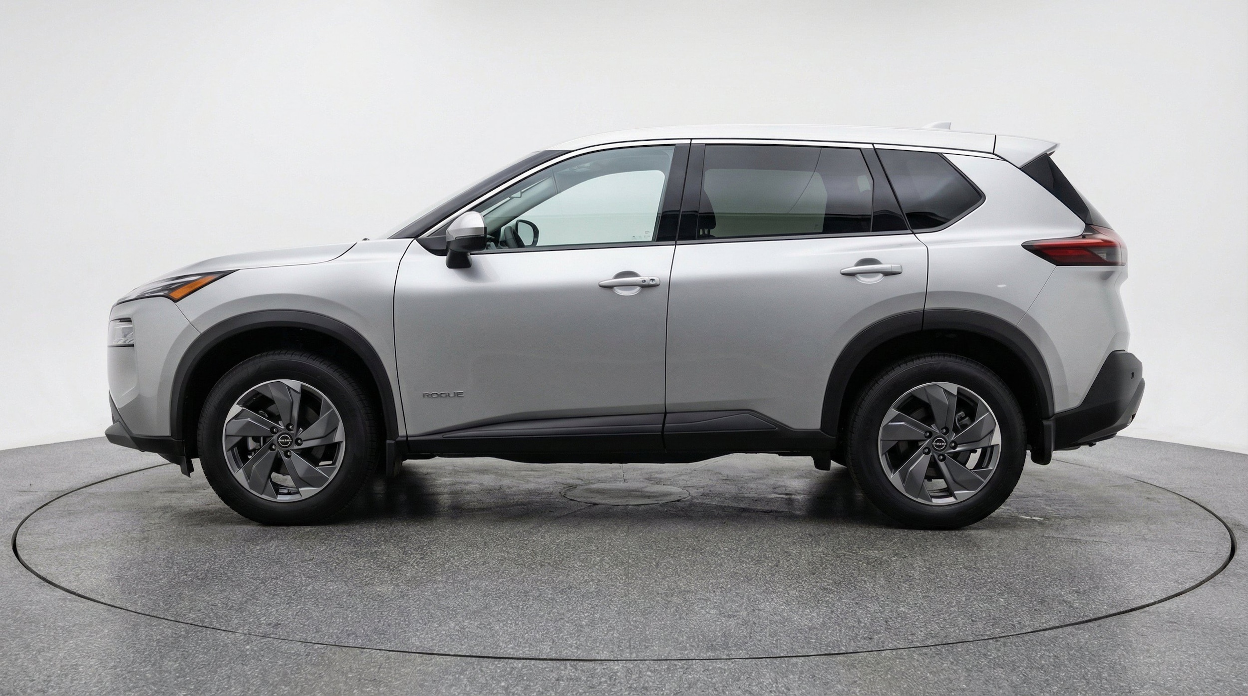 Thumbnail: 2025 Nissan Rogue - 5