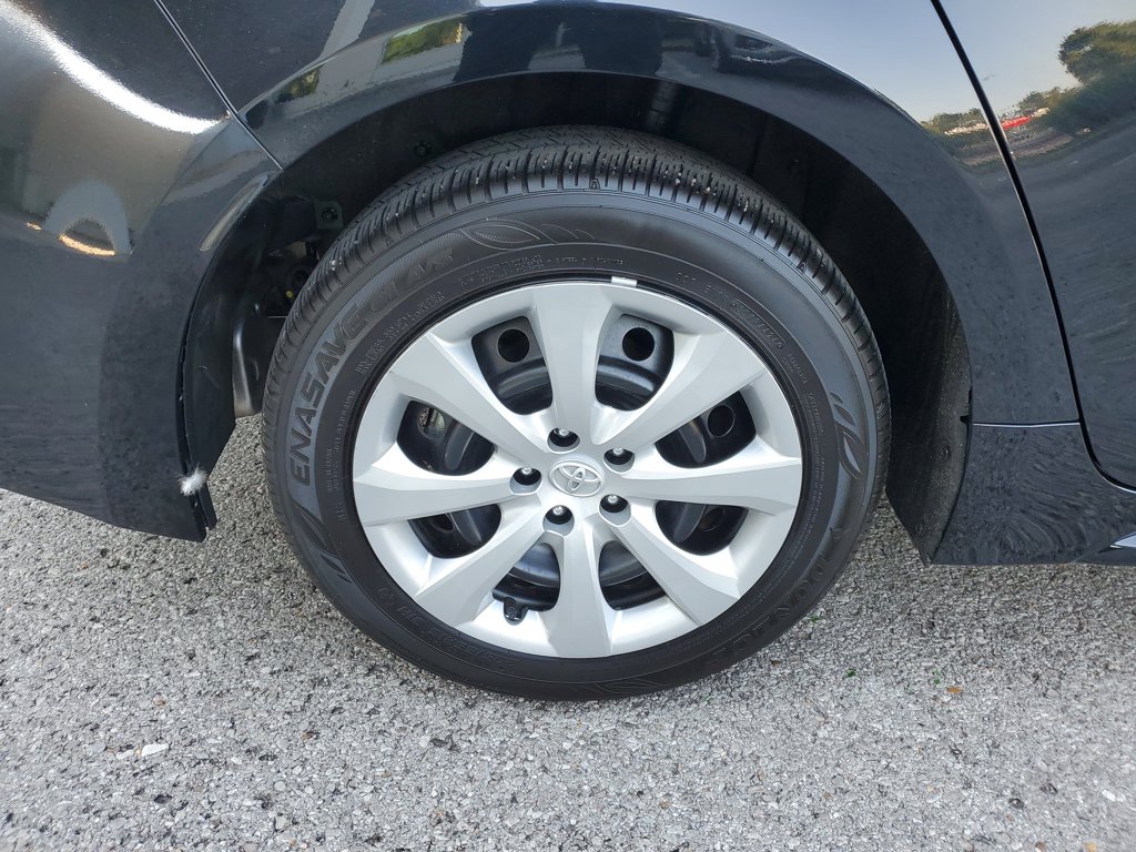 Used 2025 Toyota Corolla LE Sedan