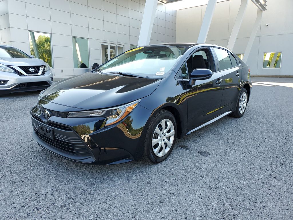 Used 2025 Toyota Corolla LE Sedan