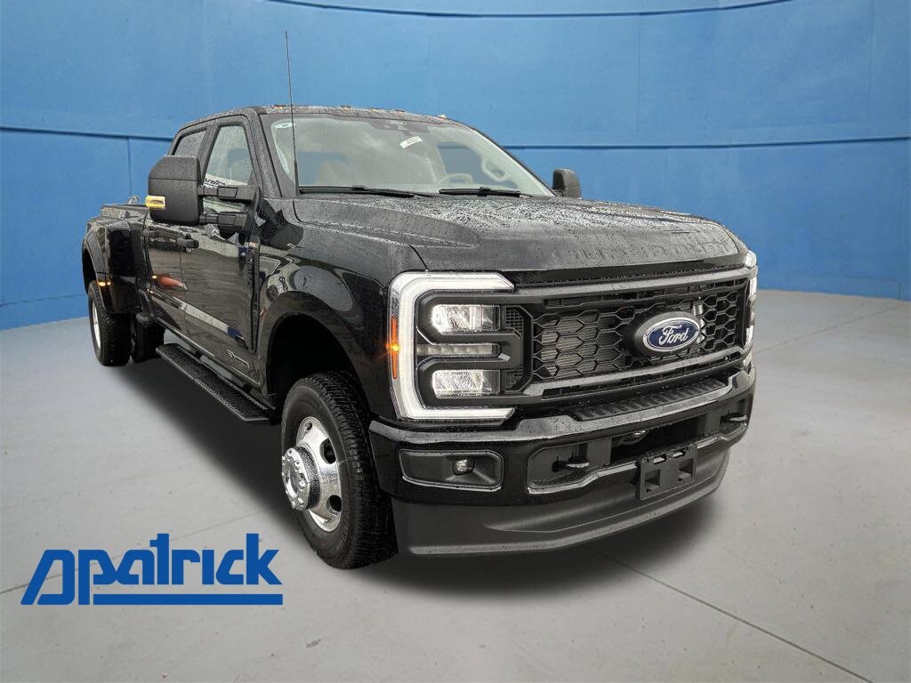 New 2026 Ford Super Duty F-350 DRW XL XL 4WD Crew Cab 8 Box