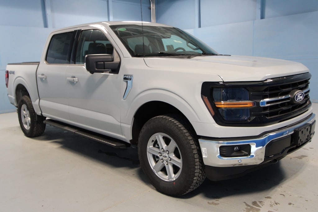 New 2026 Ford F-150 XLT Truck SuperCrew Cab