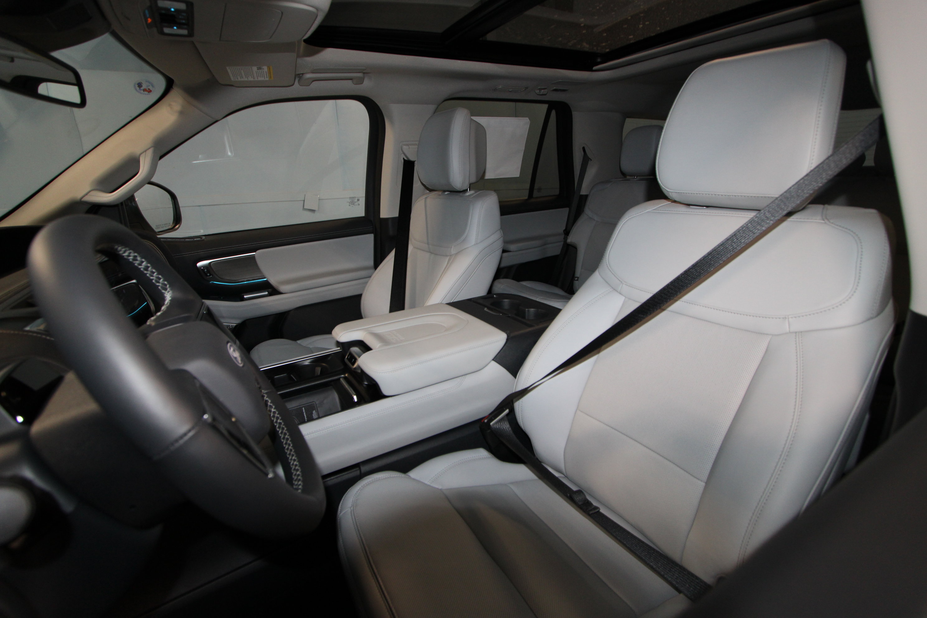New 2027 Ford Expedition Platinum SUV