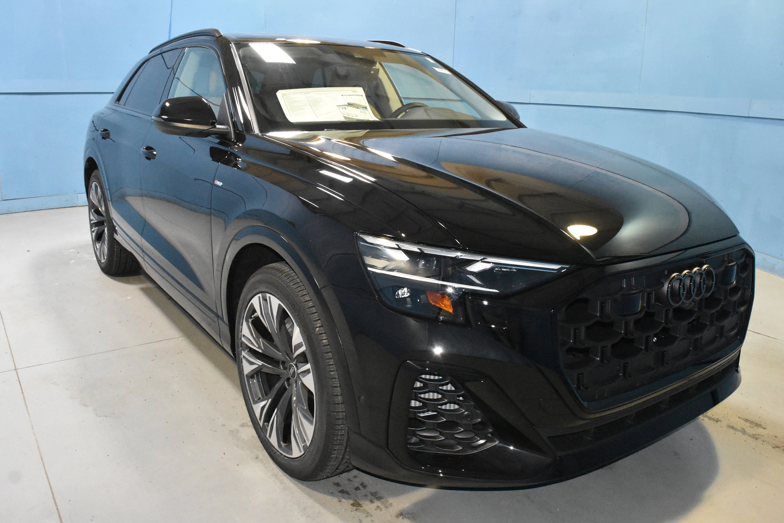 2026 Audi Q8