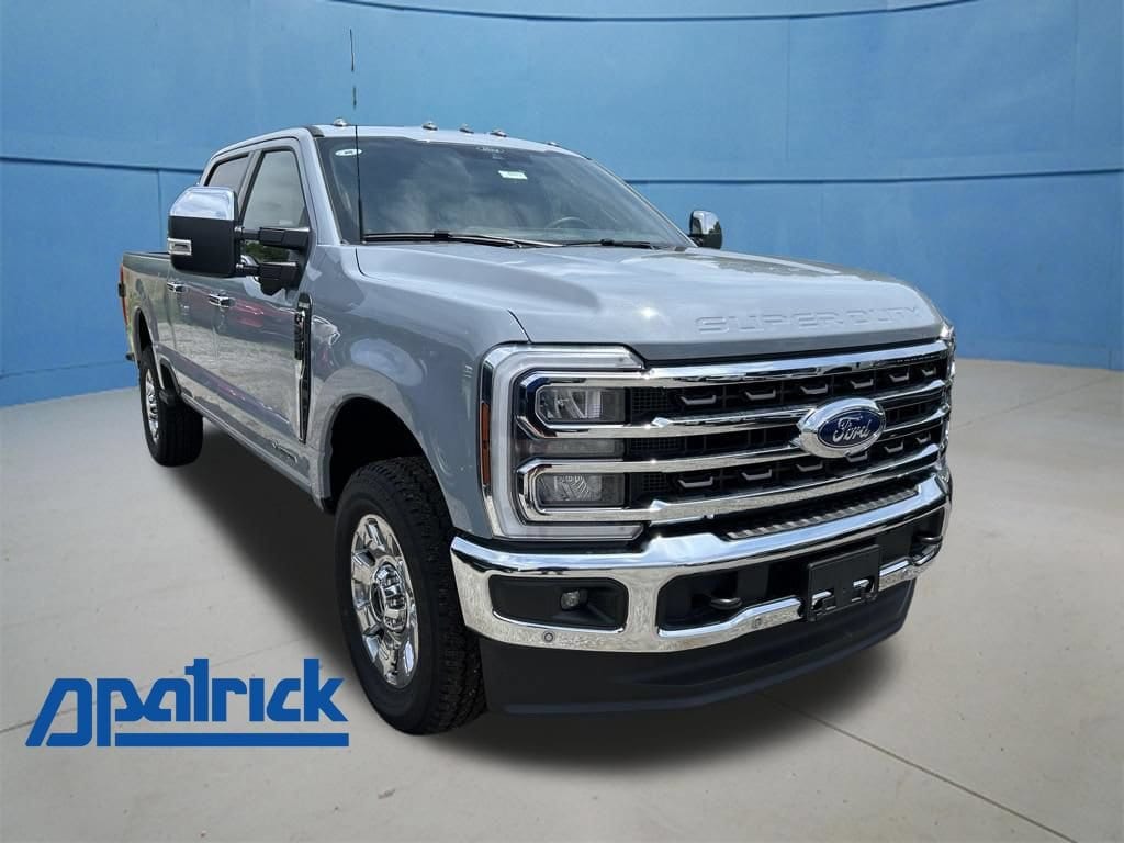 New 2026 Ford F-250 Lariat Truck Crew Cab