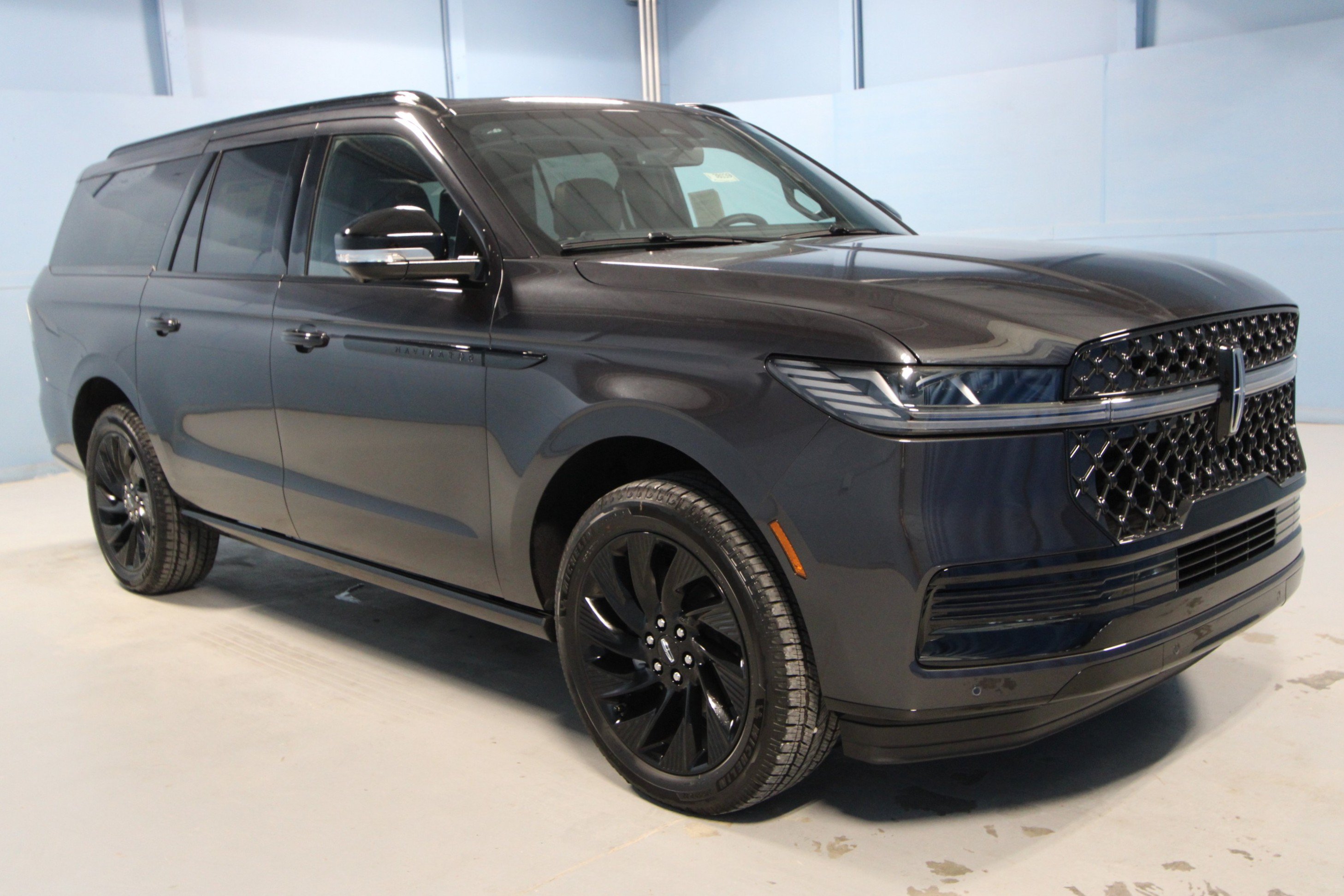 2027 Lincoln Navigator L Reserve SUV