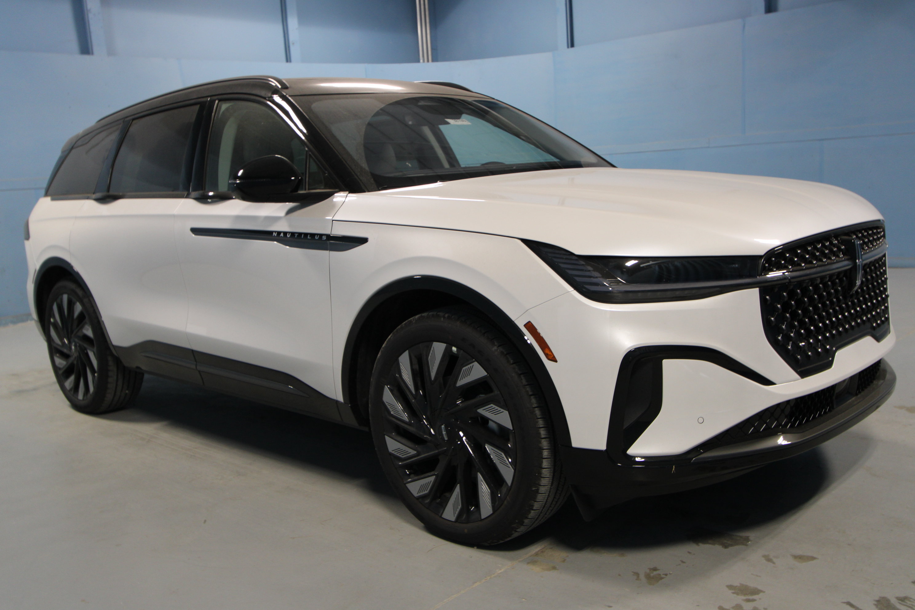 2026 Lincoln Nautilus Reserve SUV