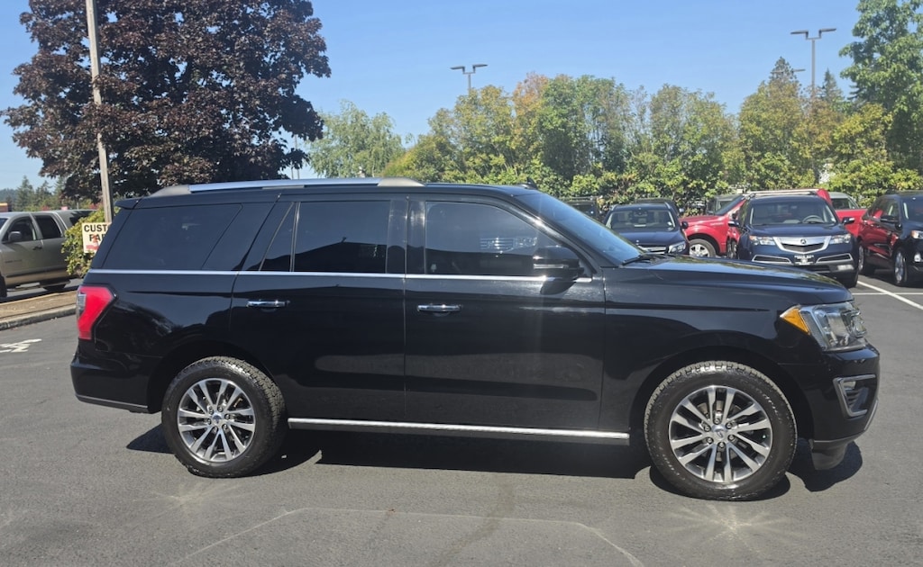 Used 2018 Ford Expedition Limited Sport Utility 4d 4wd SUV