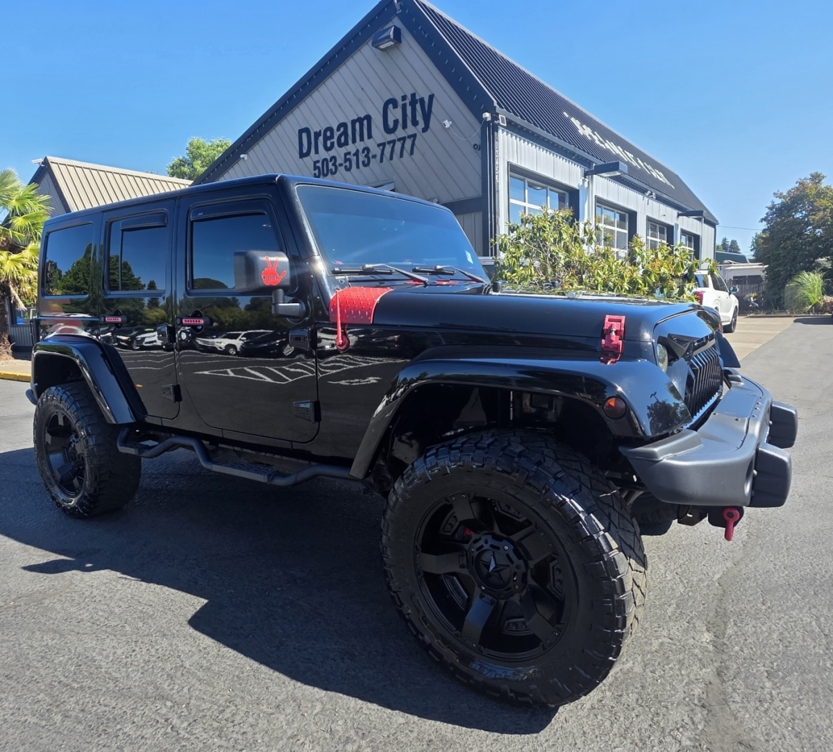 2017 Jeep Wrangler Unlimited Sahara - Photo 5