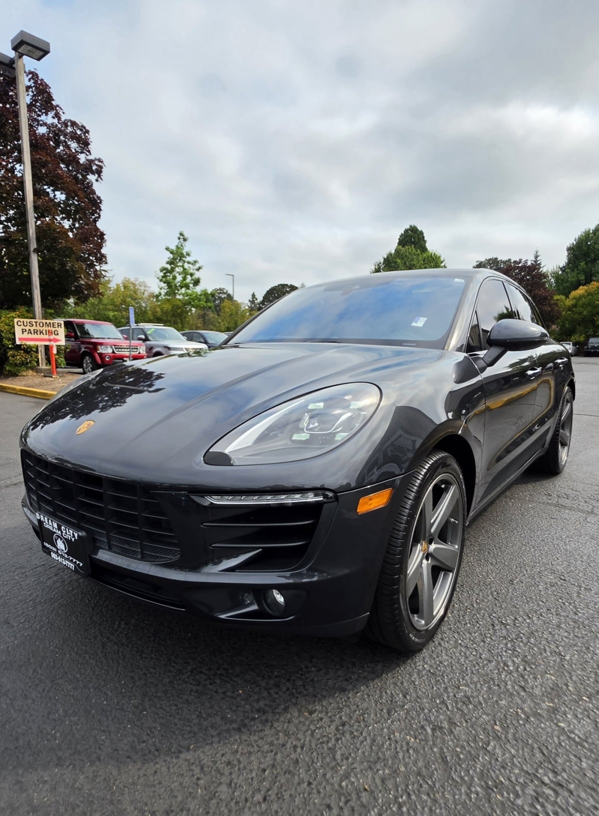 2017 Porsche Macan