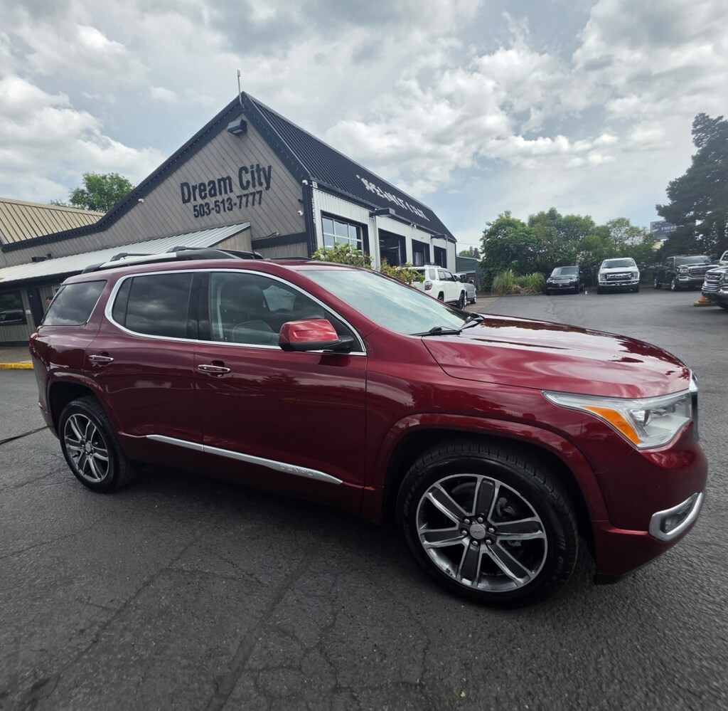 Used 2017 GMC Acadia Denali Sport Utility 4d Awd Third row Seating SUV