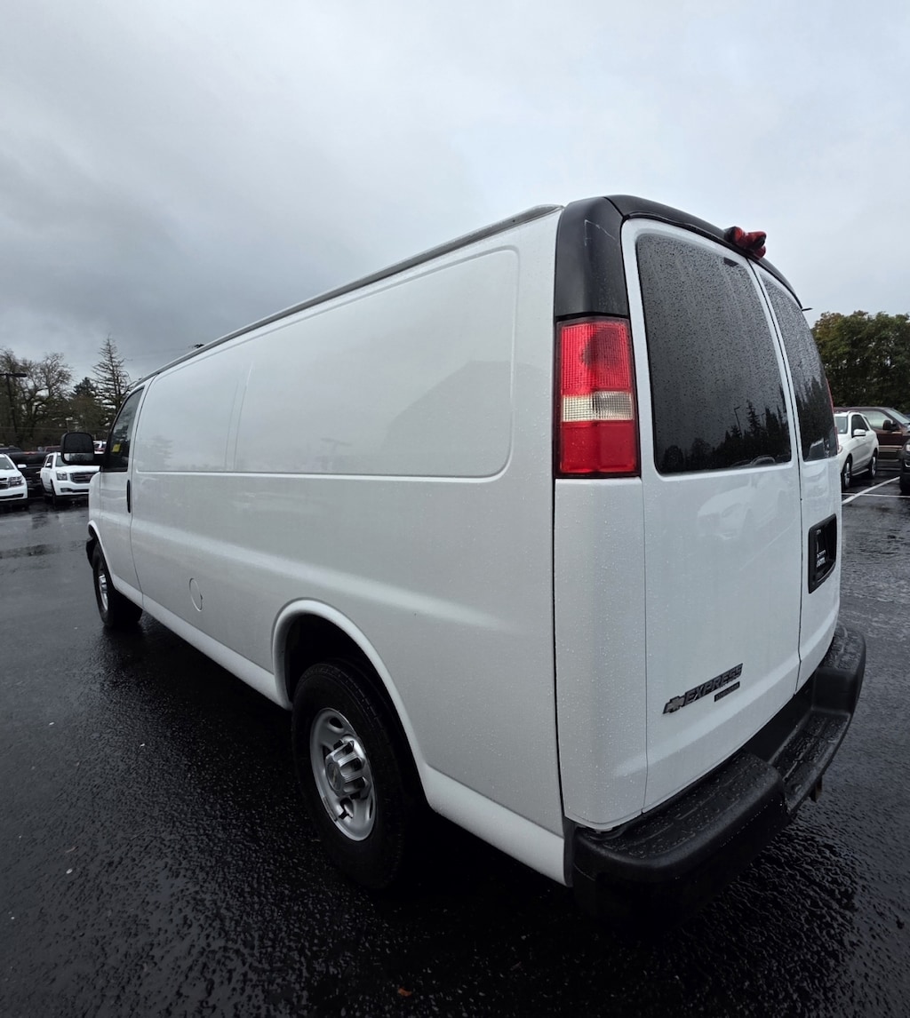 Used 2014 Chevrolet Express 2500 Cargo Extended Van 3d V8, Flex Fuel, 6.0 Liter Cargo Van