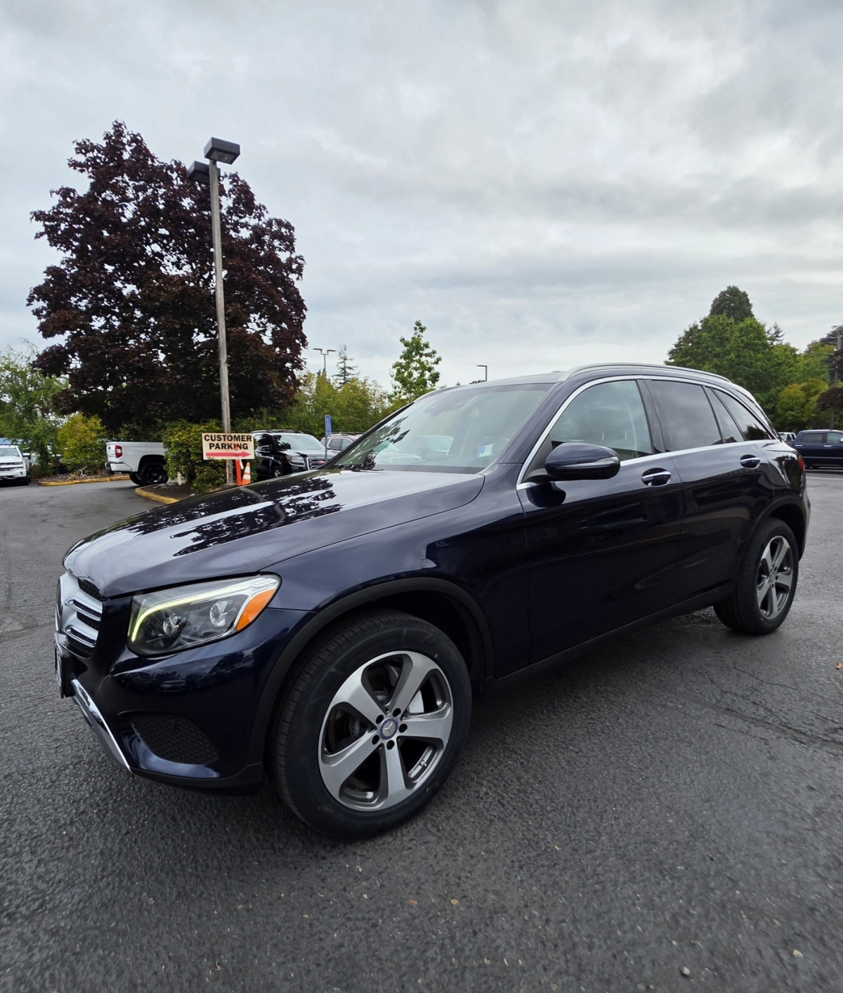 Used 2017 Mercedes-Benz Glc Glc 300 4matic Sport Utility 4d Awd SUV