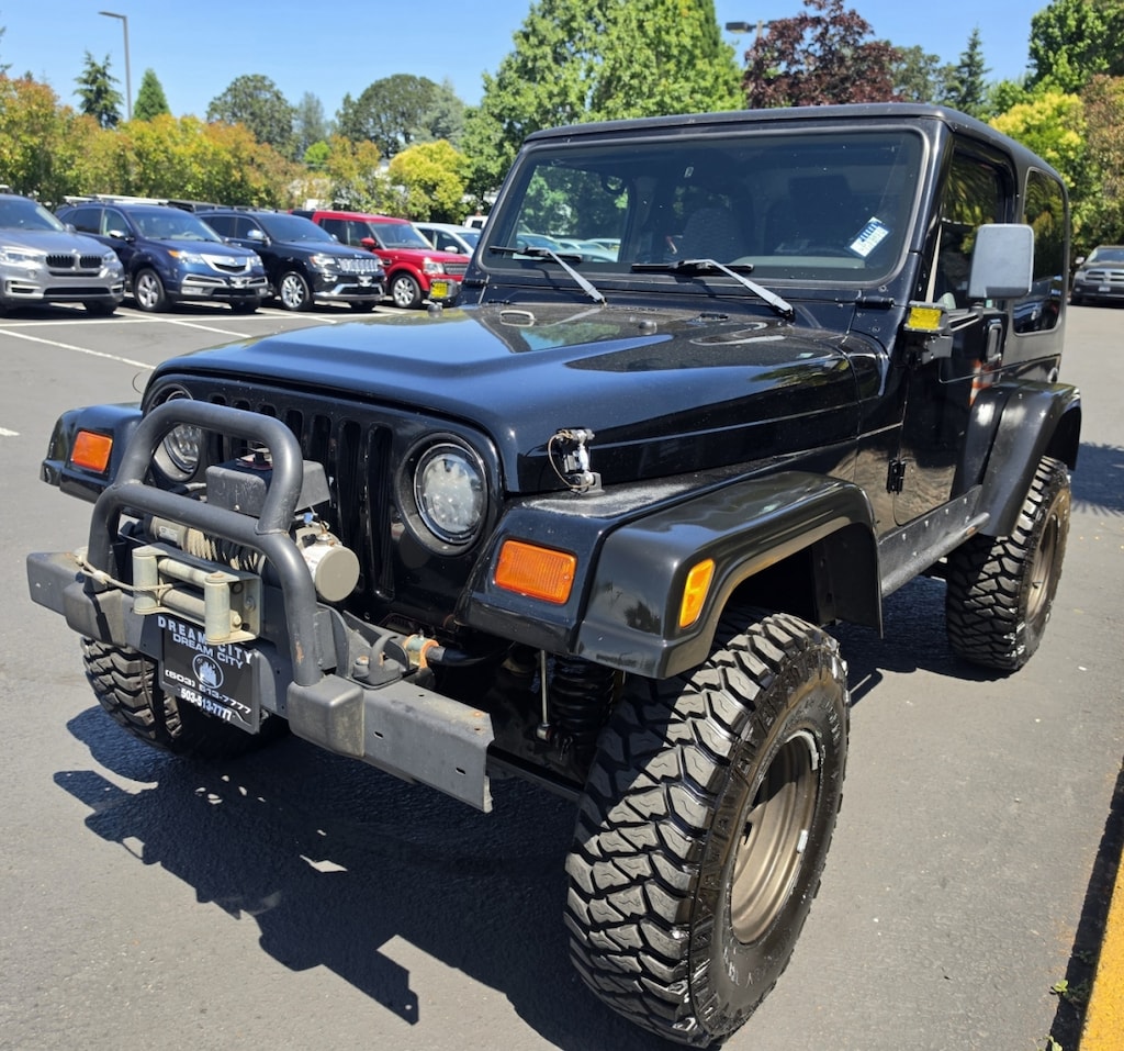 Used 1998 Jeep Wrangler Sport 4WD 4.0 Manual Sport Utility