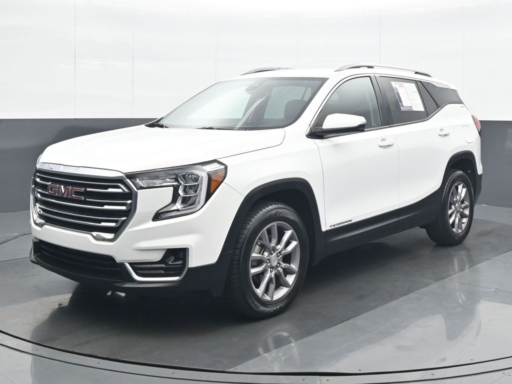 Used 2024 GMC Terrain SLT SUV