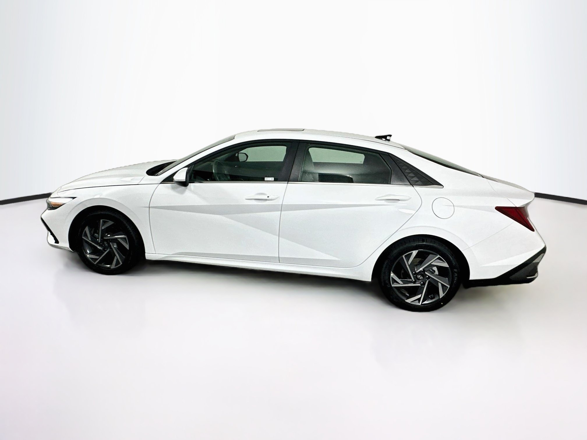 Used 2025 Hyundai Elantra SEL Convenience SEL Convenience IVT