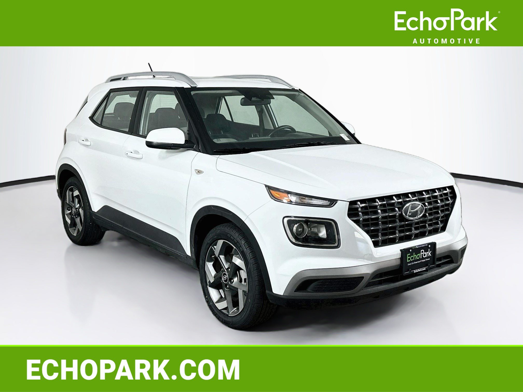 Used 2025 Hyundai Venue SEL SEL IVT