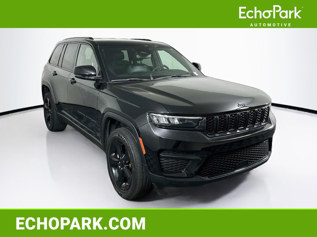 Used 2023 Jeep Grand Cherokee Altitude Altitude 4x2