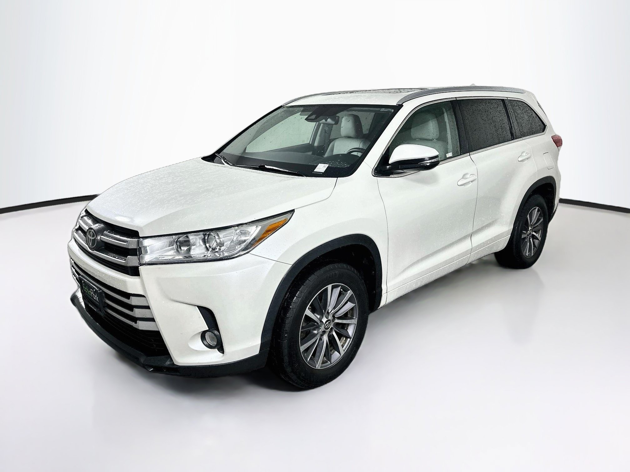 Used 2017 Toyota Highlander XLE XLE V6 FWD