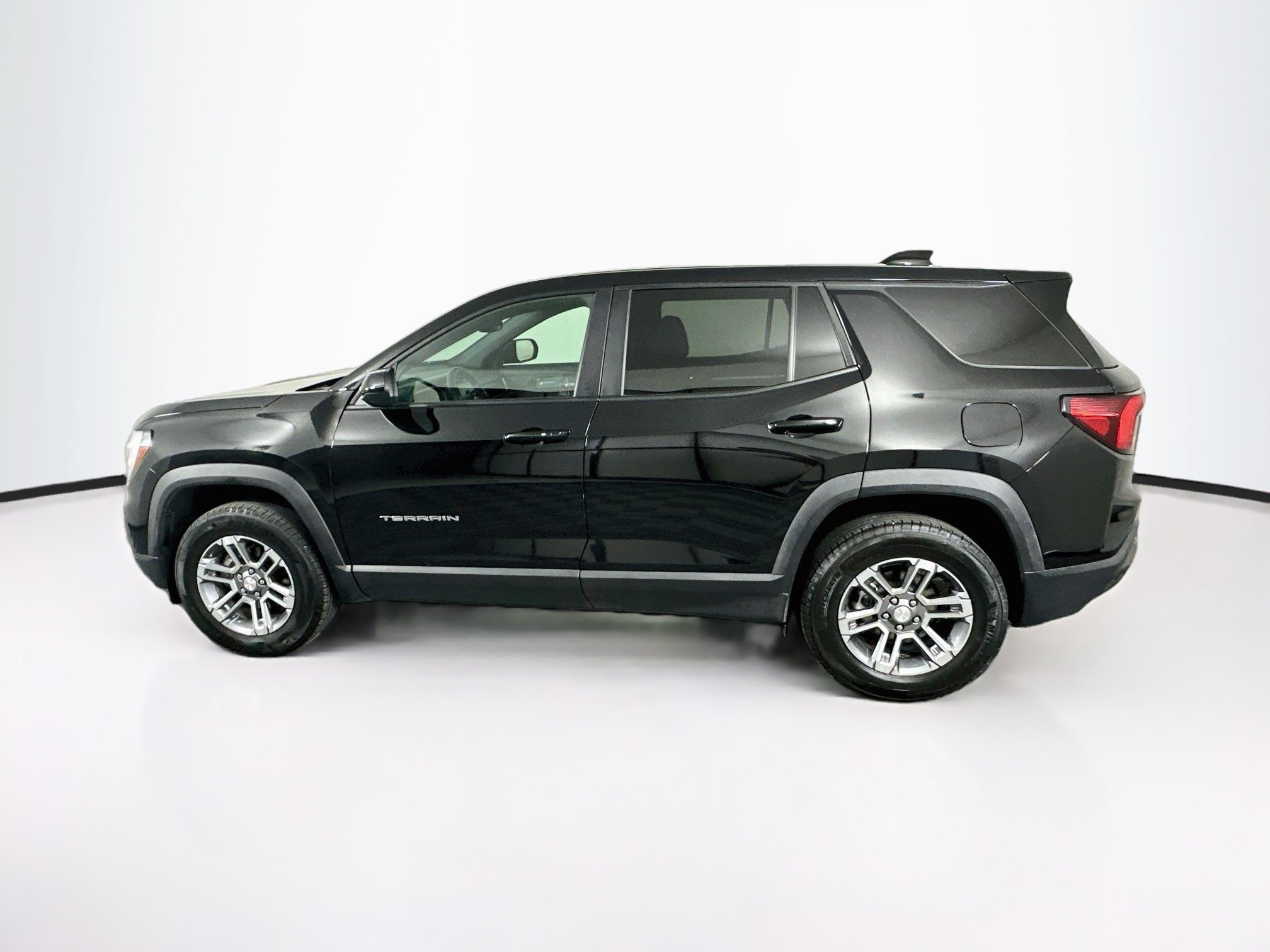 Used 2025 GMC Terrain FWD Elevation FWD Elevation