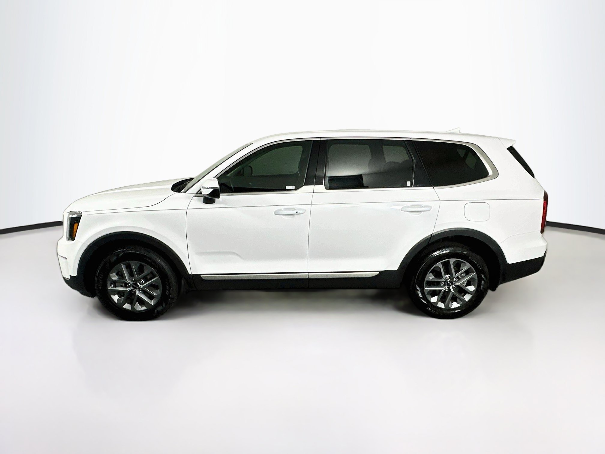 Used 2025 Kia Telluride LX LX FWD